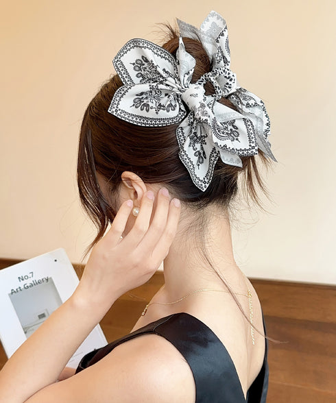 バンダナ柄ビッグリボンバンスクリップ人気 韓国風大きめ髪飾りリボンヘアクリップ 華やかヘアアクセサリー 大人可愛いヘアアレンジ 簡単まとめ髪 ペイズリー柄クリップ 2JIANYUE-001