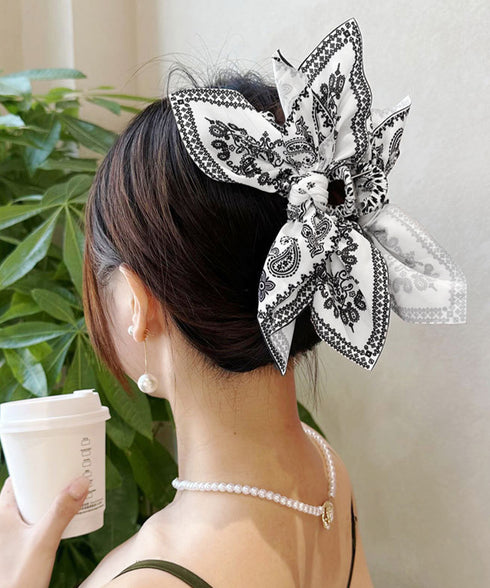 バンダナ柄ビッグリボンバンスクリップ人気 韓国風大きめ髪飾りリボンヘアクリップ 華やかヘアアクセサリー 大人可愛いヘアアレンジ 簡単まとめ髪 ペイズリー柄クリップ 2JIANYUE-001