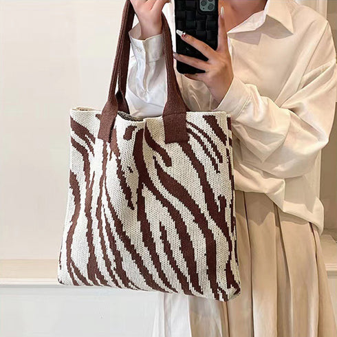 ニットバッグ トートバッグ 大容量かばん レディース 大人可愛い 肩掛けバッグ a4サイズニット編みバッグ バイカラー カジュアル アニマル柄鞄 韓国ファッション 2JIAZHI-003
