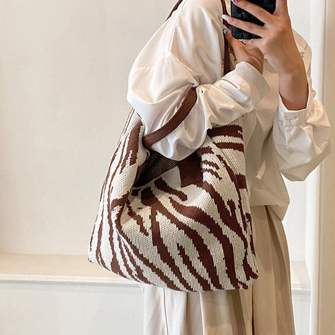 ニットバッグ トートバッグ 大容量かばん レディース 大人可愛い 肩掛けバッグ a4サイズニット編みバッグ バイカラー カジュアル アニマル柄鞄 韓国ファッション 2JIAZHI-003