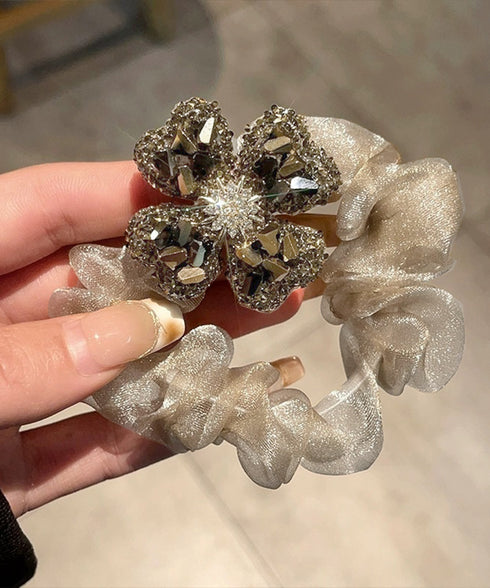 ビジューフラワーシュシュキラキラヘアゴム 華やかな大ぶりオーガンジー髪飾り シアー素材ヘアアクセサリー韓国風ラインストーン大人可愛いボリュームまとめ髪ポニーテール 2JUNSHAN-001
