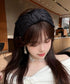 ツイストワイドカチューシャ幅広ヘアバンド 大人可愛い幅広カチューシャ 上品プリーツ髪飾り韓国風ヘアアクセサリー クロスターバン小顔見え シワ加工ヘッドバンド洗顔用 2JUNSHAN-002