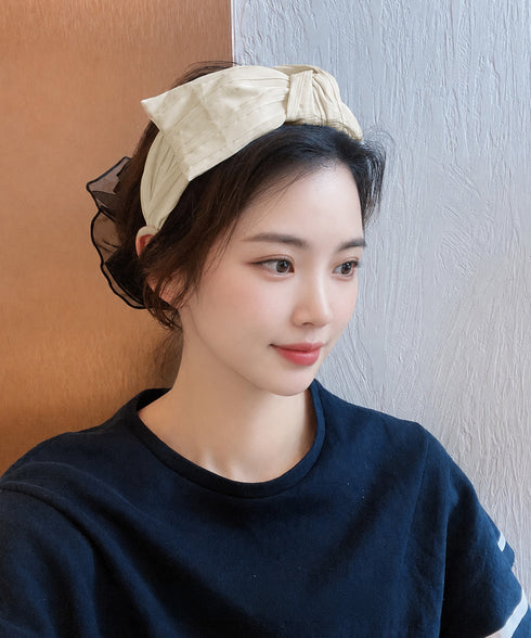 ツイストワイドカチューシャ幅広ヘアバンド 大人可愛い幅広カチューシャ 上品プリーツ髪飾り韓国風ヘアアクセサリー クロスターバン小顔見え シワ加工ヘッドバンド洗顔用 2JUNSHAN-002