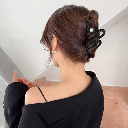 ウェーブヘアクリップ 韓国バンスクリップ おしゃれ メタル クロークリップ 大きめ 大人可愛い 簡単ヘアアレンジ カジュアル ヘアアクセサリー ゴールド ヘア小物 2JUSHUI-003