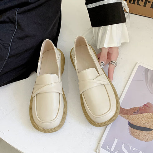 ローファー レディース パンプス 厚底靴 韓国歩きやすい 大人女子 学生靴 ラウンドトゥ シューズ レトロ 美脚パンプス 疲れにくい レザー調パンプス黒 通勤通学 2LONG-003