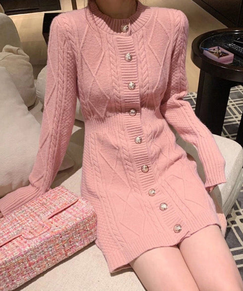 ケーブル編みニットワンピースミニ丈韓国風 ゴールドボタンショートワンピース レディース 大人きれいめ フェミニン ロング丈ニットカーディガン 着やせセータードレス 2NVRJ-014