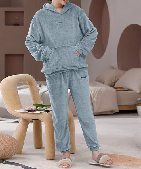 ルームウェア フリース パジャマ セット レディース 可愛い 部屋着上下セット ふわふわ ボアパジャマ 秋冬 韓国リラックスウェア 暖かい 長袖室内着セットアップ 2RIRI-002