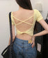 背中開きカップ付き半袖Tシャツクロップド へそ出し 細身Tシャツ デコルテ見せ トレンド背中クロスデザインカットソー ギャル系肌見せ夏服韓国風 美胸ブラトップ快適 2RUYAN-001