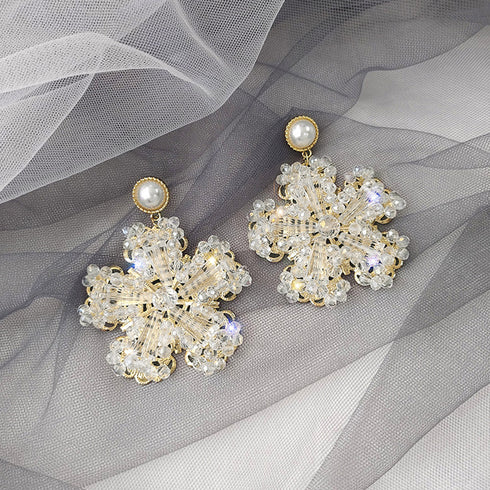 フラワーピアス 大きめ花モチーフ ピアス レディース 揺れるピアス 小顔 クリスタルピアス パーティーアクセサリー 結婚式 ジュエリー きらきら耳飾り 豪華 韓国 2TEKANG-002