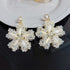 フラワーピアス 大きめ花モチーフ ピアス レディース 揺れるピアス 小顔 クリスタルピアス パーティーアクセサリー 結婚式 ジュエリー きらきら耳飾り 豪華 韓国 2TEKANG-002