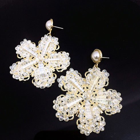 フラワーピアス 大きめ花モチーフ ピアス レディース 揺れるピアス 小顔 クリスタルピアス パーティーアクセサリー 結婚式 ジュエリー きらきら耳飾り 豪華 韓国 2TEKANG-002