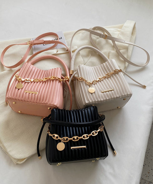 プリーツショルダーバッグ チェーン装飾 ミニバケットバッグ レディース オフィスカジュアル ハンドバッグ 小さめ スクエアPUレザー鞄 コンパクト2wayバッグ 2TIAN-020