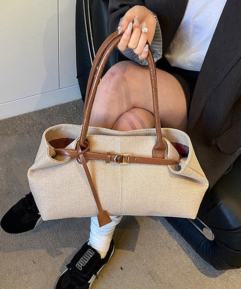 キャンバストートバッグ横長ベルトデザイン A4肩掛けカバン レディース大容量 大人可愛い通勤バッグ オフィスカジュアル ハンドバッグ おしゃれ スクエアバッグ横型 2TIAN-023