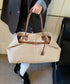 キャンバストートバッグ横長ベルトデザイン A4肩掛けカバン レディース大容量 大人可愛い通勤バッグ オフィスカジュアル ハンドバッグ おしゃれ スクエアバッグ横型 2TIAN-023