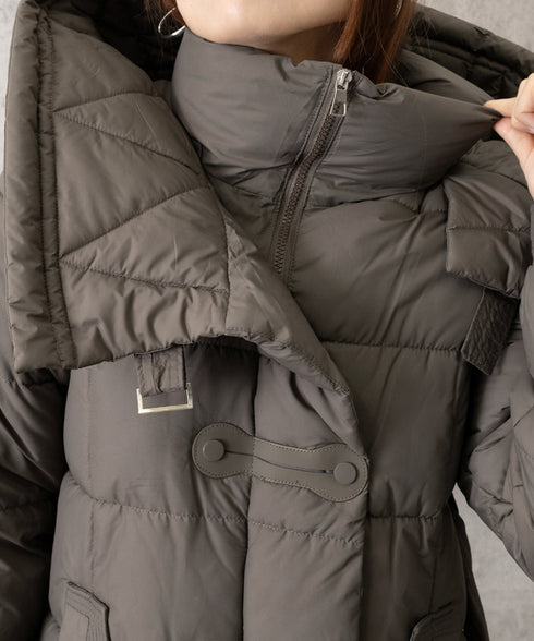 フード付き フェイクダウンコードロング丈 韓国風中綿ロングコード レディース 厚手防寒アウター 大人カジュアル キルティングコートウエストマーク 冬アウター立ち襟 2TNIAO-005