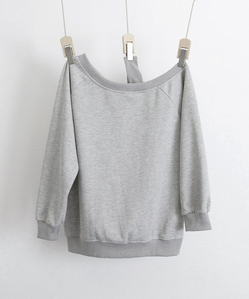 ワンショルダースウェットレディース韓国風 トレーナー レディース カジュアル 長袖プルオーバー 着やせトップス 体型カバー 肩出しロングtシャツ アンシンメトリー 2YIKE-004