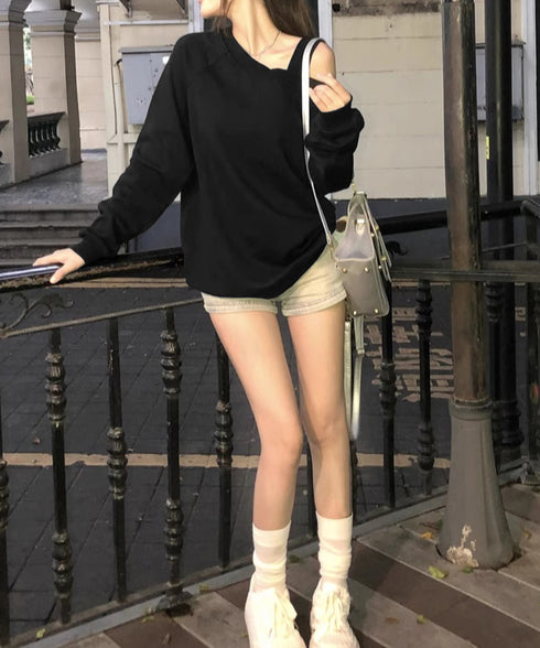 ワンショルダースウェットレディース韓国風 トレーナー レディース カジュアル 長袖プルオーバー 着やせトップス 体型カバー 肩出しロングtシャツ アンシンメトリー 2YIKE-004