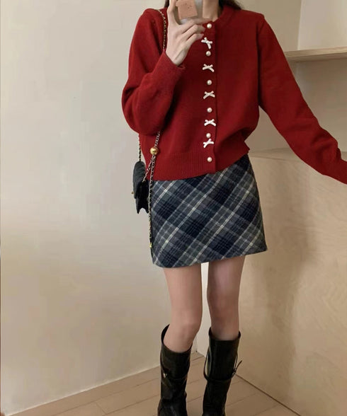 リボンニットカーディガンパールボタン無地 ニットセーターレディース クルーネック デザインニット ガーリーきれいめフェミニン秋服 韓国風 大人可愛いニットトップス 2YIKE-008