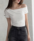 オフショルTシャツ 胸元ドレープトップス レディース ワンショルダーtシャツ サイドギャザー入り半袖カットソー着やせ 夏涼しいタイトTシャツ薄手カットソー 韓国風 2YIKE-014