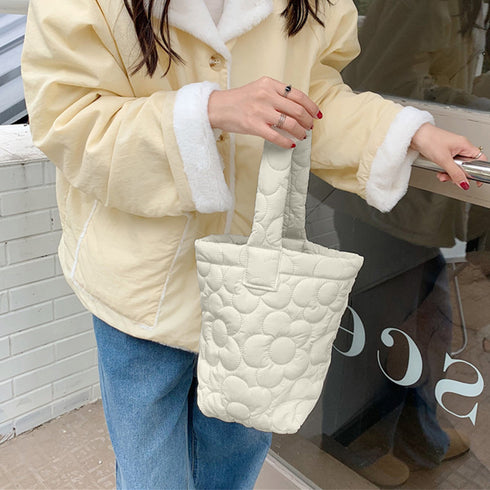 ミニトートバッグ パステルカラー 韓国 キルティングトート お散歩バッグ 花柄ステッチ 大人可愛い バケツバッグ 縦型 ハンドバッグ 手提げカバン おしゃれ 3SBAOB-015