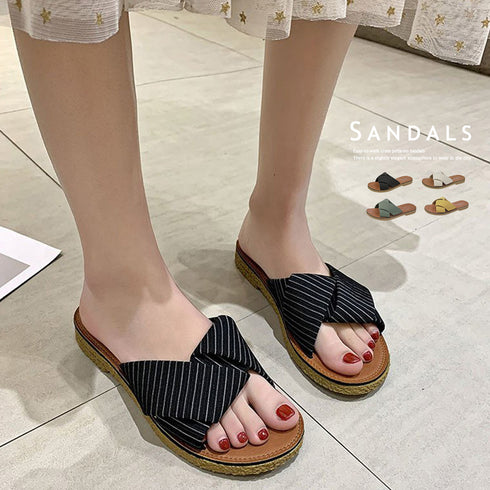 ぺたんこサンダル レディース フラット クロスストラップサンダル 可愛い リゾートサンダル 夏海 ビーチサンダル 韓国風 サマーサンダル 靴 ペタンコ 3JIANLONG-030