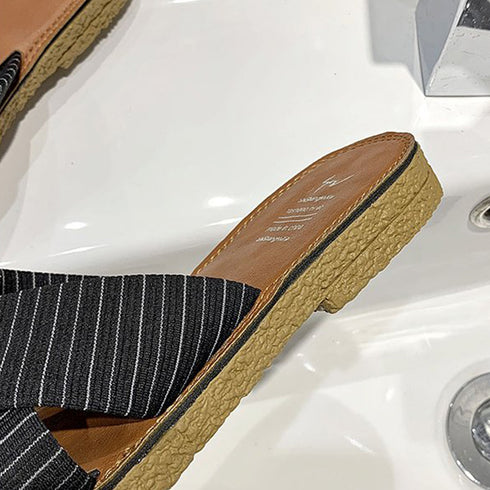ぺたんこサンダル レディース フラット クロスストラップサンダル 可愛い リゾートサンダル 夏海 ビーチサンダル 韓国風 サマーサンダル 靴 ペタンコ 3JIANLONG-030
