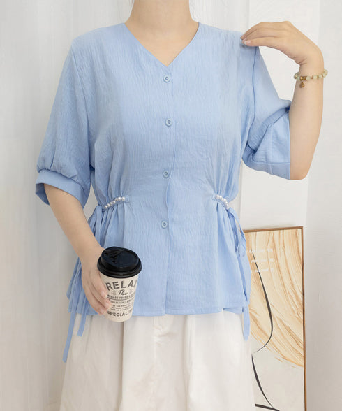 ドロストシャツブラウス パール付夏服半袖 Vネックブラウス ウエストマーク 大人可愛いシャツ白 オフィスカジュアル 着やせゆったり ギャザーシャツ ウエストリボン 3MEILIXQ-003