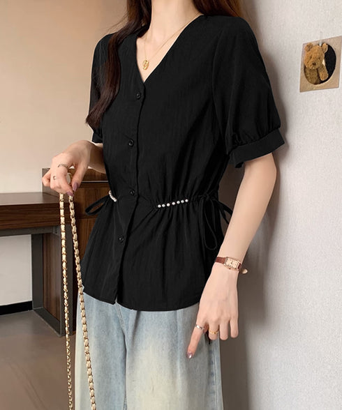 ドロストシャツブラウス パール付夏服半袖 Vネックブラウス ウエストマーク 大人可愛いシャツ白 オフィスカジュアル 着やせゆったり ギャザーシャツ ウエストリボン 3MEILIXQ-003