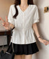 ドロストシャツブラウス パール付夏服半袖 Vネックブラウス ウエストマーク 大人可愛いシャツ白 オフィスカジュアル 着やせゆったり ギャザーシャツ ウエストリボン 3MEILIXQ-003