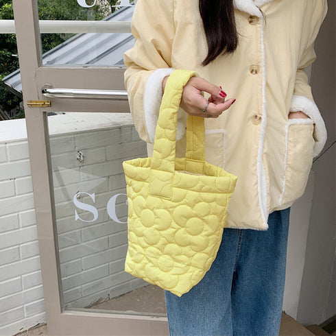 ミニトートバッグ パステルカラー 韓国 キルティングトート お散歩バッグ 花柄ステッチ 大人可愛い バケツバッグ 縦型 ハンドバッグ 手提げカバン おしゃれ 3SBAOB-015