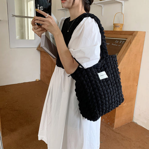 ぽこぽこトートバッグ ワッフル風バッグ 大容量 ポップコーントートバッグ レディース 韓国 軽量肩掛けカバン カジュアル おでかけバッグ A4収納可能 通勤通学 3SBAOB-017