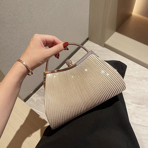 プリーツパーティーバッグ クラッチバッグ 結婚式 がま口 サブバッグ エレガント チェーンショルダーバッグ ゴージャス ハンドバッグ お呼ばれ プチプラミニバッグ 3WEINAS-001