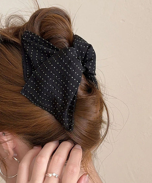 ヘアクリップ大きめアクリルバンスクリップ 可愛い ドット柄 レディース 髪飾り韓国風 上品 アクセサリー 大人っぽい ヘアアクセ フェミニンプチプラ 617XW-003