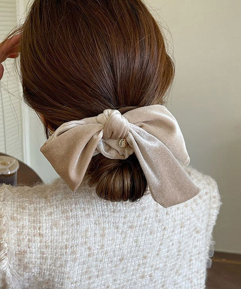 リボン付きシュシュ ヘアゴム 韓国風 レディース ヘアバンド ヘアアレンジ 無地 髪留め 髪飾り オルチャン おしゃれ 大人 可愛い オフィスカジュアル 雑貨 617XW-010