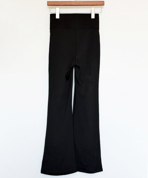 ヨガスパッツ レディース ヨガウェア無地 トレーニングパンツ おしゃれ フィットネスパンツ ストレッチ 美尻 ジムウェア スポーツレギンス 美脚 スポーツウェア 617KZ-004