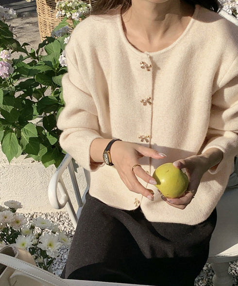 金ボタンニットカーディガン 秋冬 韓国風 レディース ニットトップス 前開きニットウェア無地 ニットセーター長袖 ニット羽織 着回し おしゃれ ニットアウター通学 617SY-012