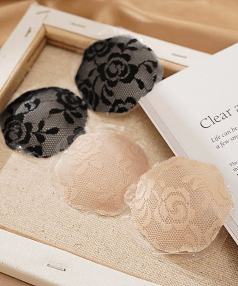 シリコンブラ 花型 シリコンパッド水着用 柔らかい 粘着ブラ ビキニ胸パッド セクシー胸元 ドレスブラ軽量 シリコンパッド ニップレスシール女性用 乳首透け防止 617XW-001