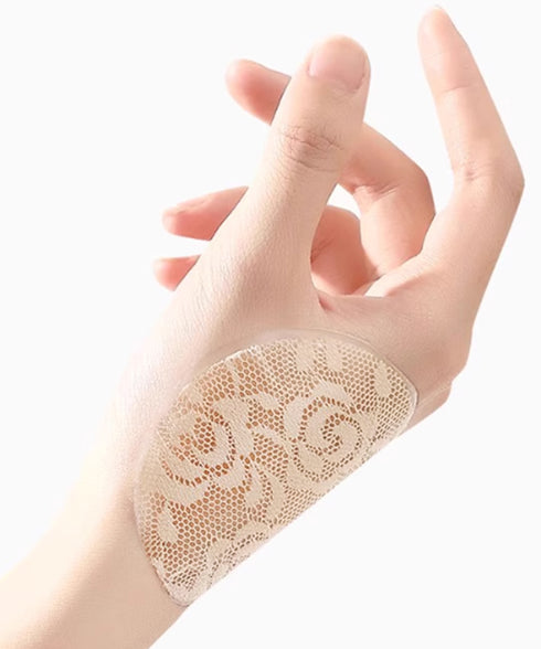 シリコンブラ 花型 シリコンパッド水着用 柔らかい 粘着ブラ ビキニ胸パッド セクシー胸元 ドレスブラ軽量 シリコンパッド ニップレスシール女性用 乳首透け防止 617XW-001