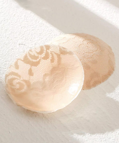 シリコンブラ 花型 シリコンパッド水着用 柔らかい 粘着ブラ ビキニ胸パッド セクシー胸元 ドレスブラ軽量 シリコンパッド ニップレスシール女性用 乳首透け防止 617XW-001