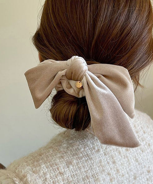 リボン付きシュシュ ヘアゴム 韓国風 レディース ヘアバンド ヘアアレンジ 無地 髪留め 髪飾り オルチャン おしゃれ 大人 可愛い オフィスカジュアル 雑貨 617XW-010
