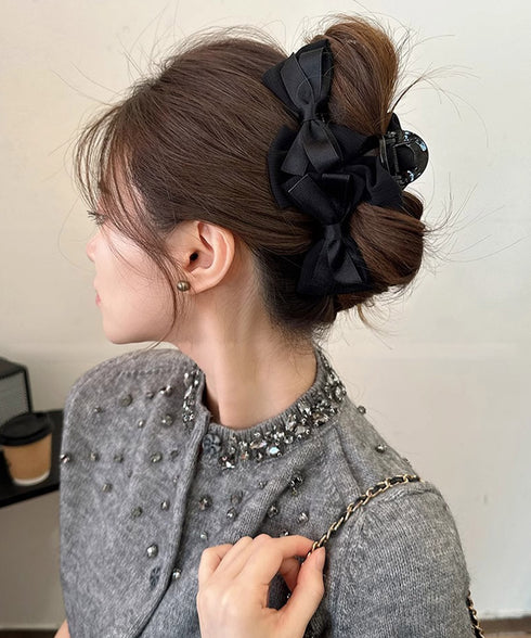 ヘアクリップ リボンバンスクリップ韓国風 レディース ビッグリボンヘアアクセサリー フェミニン 大人可愛い 髪飾り 軽量 ヘアアレンジ簡単 まとめ髪上品 結婚式 617XW-014