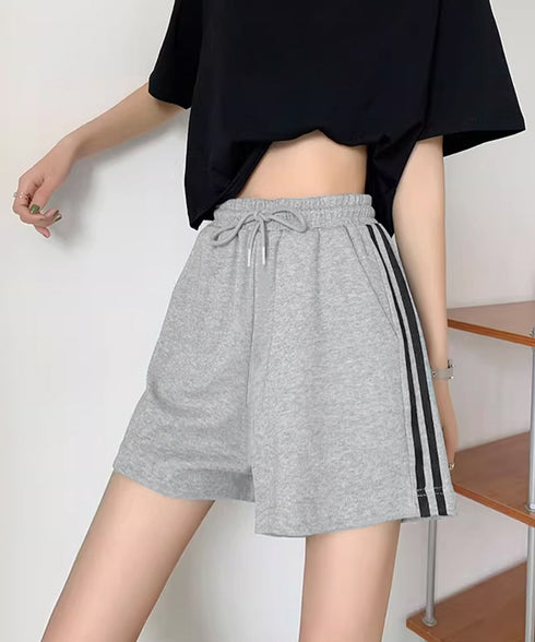 スウェットショートパンツサイドライン夏服 カジュアル スポーティー短パン 美脚脚長ハーフパンツ ゆったり夏ボトムス リラックス着やせ 楽ちんハイウエストショーパン 6YYG-008