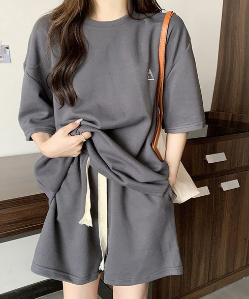 ワンポイントロゴTシャツセットアップ夏服 ゆったり半袖トップス ショートパンツ上下セット リラックスルームウェア カジュアル ワンマイルウェア 韓国風 大人可愛い 6YYG-009