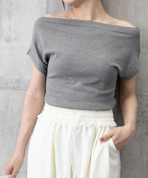 オフショルダーカットソー サイドギャザー ワンショルダーtシャツ レディース ボートネック 肩見せTシャツ 薄手夏t 大人カジュアル 半袖夏服 ボーダーtシャツ 6CCFS-002