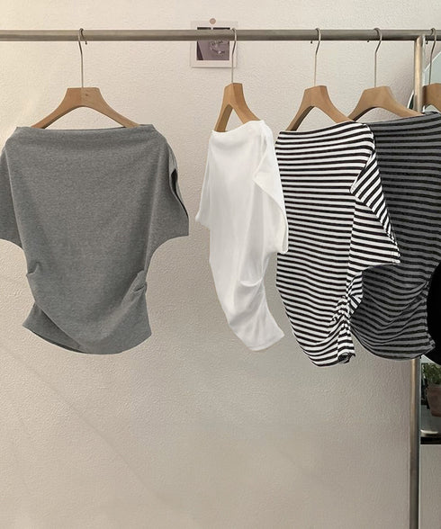 オフショルダーカットソー サイドギャザー ワンショルダーtシャツ レディース ボートネック 肩見せTシャツ 薄手夏t 大人カジュアル 半袖夏服 ボーダーtシャツ 6CCFS-002