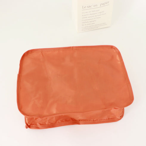 シューズポーチ 持ち運び トラベルグッズ 持ち手付き くつ入れ シンプル 携帯用便利ケース 大容量 旅行用シューズケース ファスナー式開閉 小物入れ コンパクト 6DHX-001