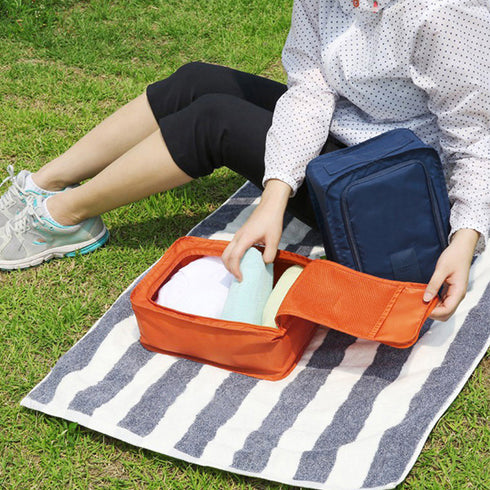 シューズポーチ 持ち運び トラベルグッズ 持ち手付き くつ入れ シンプル 携帯用便利ケース 大容量 旅行用シューズケース ファスナー式開閉 小物入れ コンパクト 6DHX-001