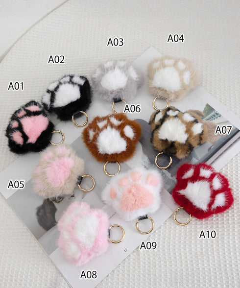 足跡キーホルダー もこもこファーチャーム ふわふわバッグチャーム リング付き 猫の肉球キーリング キーチェーン可愛いバッグ飾り 鞄アクセサリーお洒落ミニチャーム 6ERHANG-001