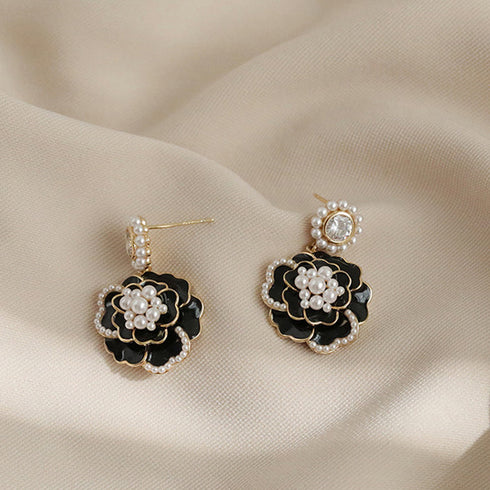 ツバキ ピアス 韓国 アクセサリー 女性 大人可愛い ピアス 揺れる 花モチーフ 耳飾り 大ぶり ピアス ぶら下がり ファッション雑貨 上品 清楚 6JFENG-002