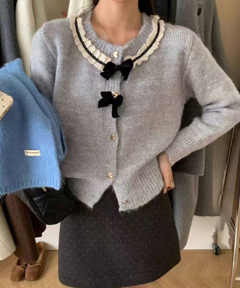 襟レースニットカーディガンリボントップス ハートボタン ガーリーニットトップス長袖 ショート丈秋冬ニットセーター 襟フリルゴールドボタンニット羽織り 丸首 レトロ 6JINGHAN-001